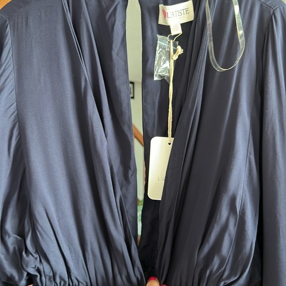 NWT Navy & Rainbow L’ATISTE Pleated Mini Dress with Rope Belt M - Picture 7 of 12